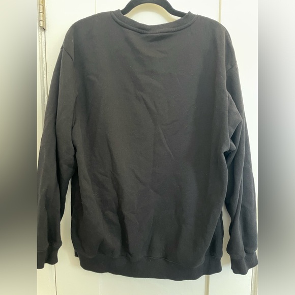 Large black H&M sweatshirt - Picture 2 of 2